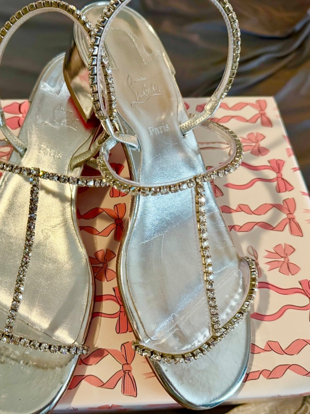 Christian Louboutin 39 Silver Sandals - Picture 5 of 5